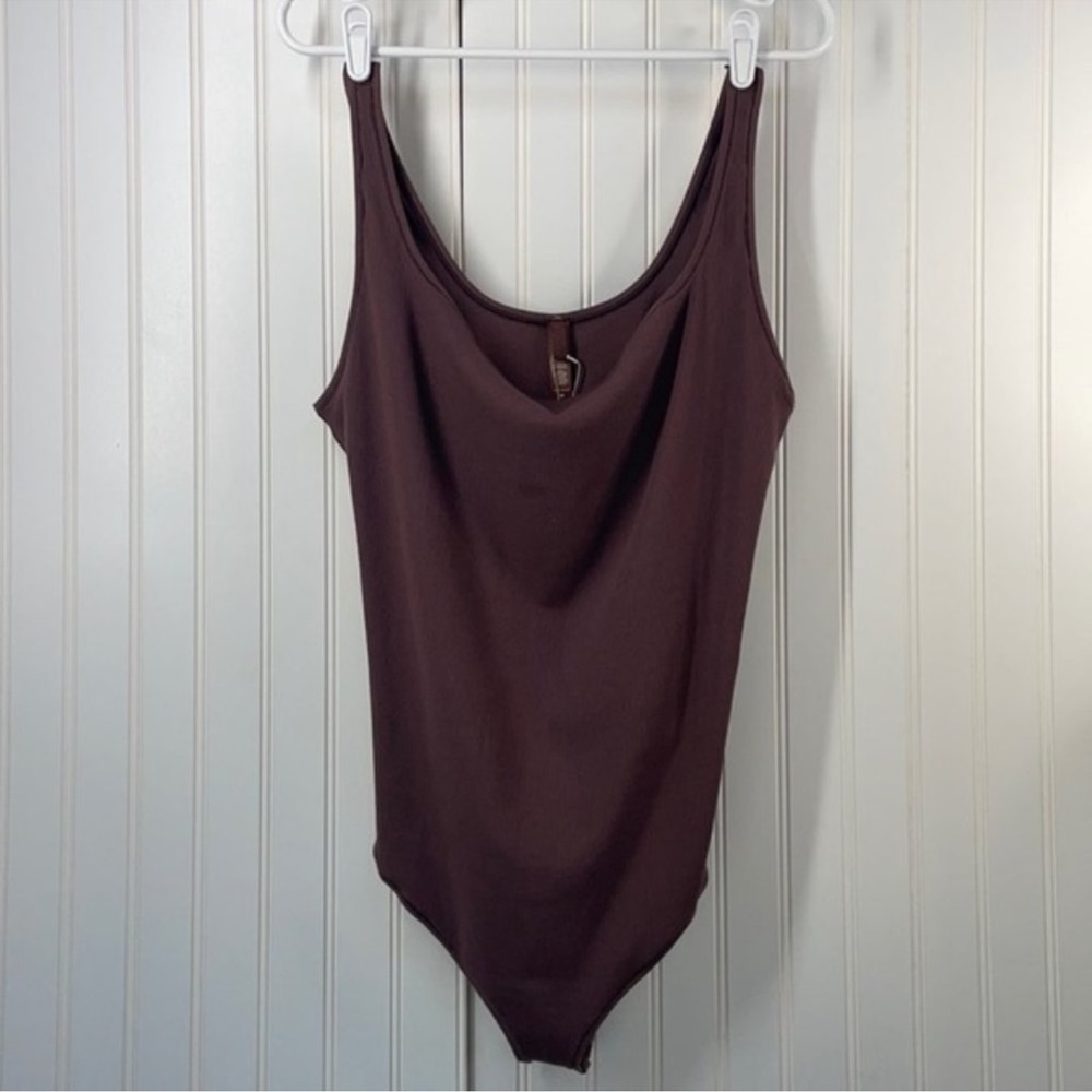 NWT Skims Women's Brown Comfort One Piece Garnet Bodysuit